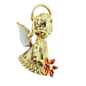 Gerry’s Signed Vintage Gold Tone Angel Rhinestone Christmas Brooch Pin